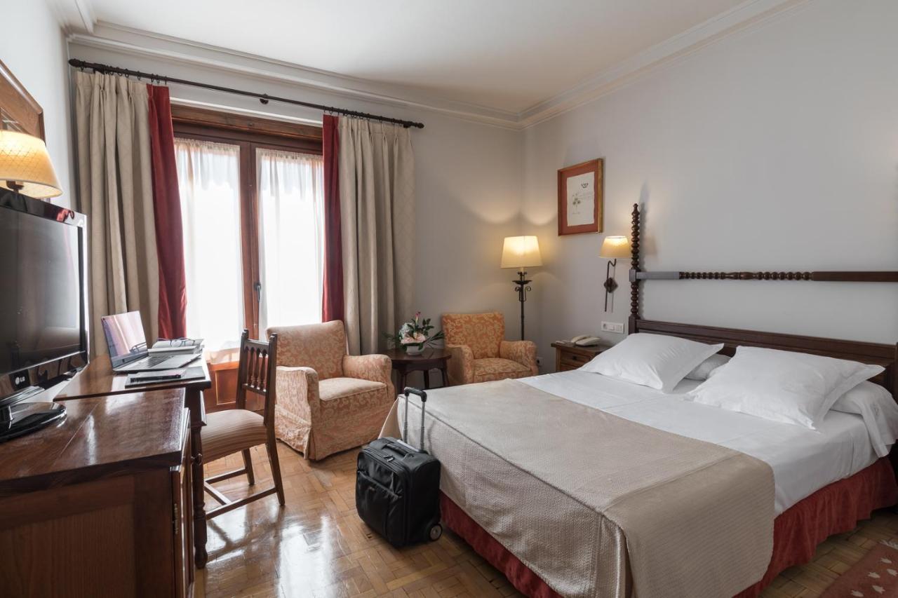 Parador De Tordesillas Εξωτερικό φωτογραφία